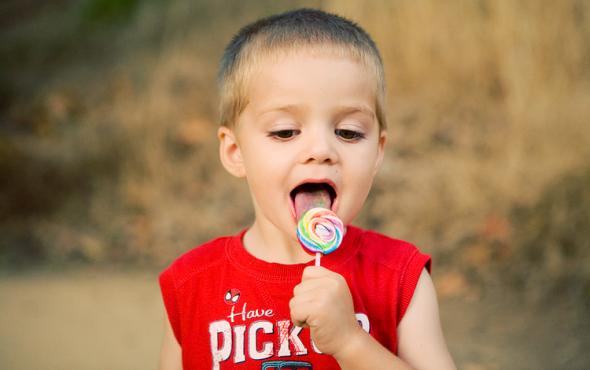 Τα γλυκά στην παιδική διατροφή