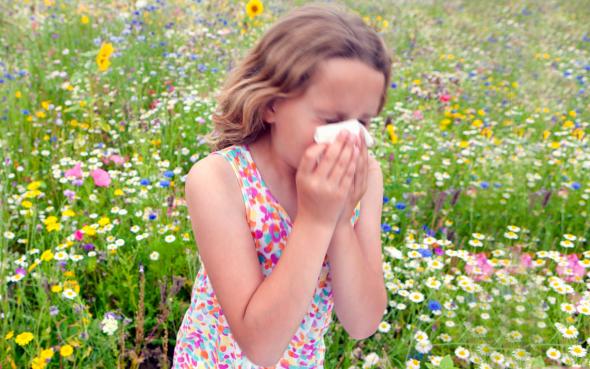 Εαρινές αλλεργίες: Πού οφείλονται τα ενοχλητικά συμπτώματα;