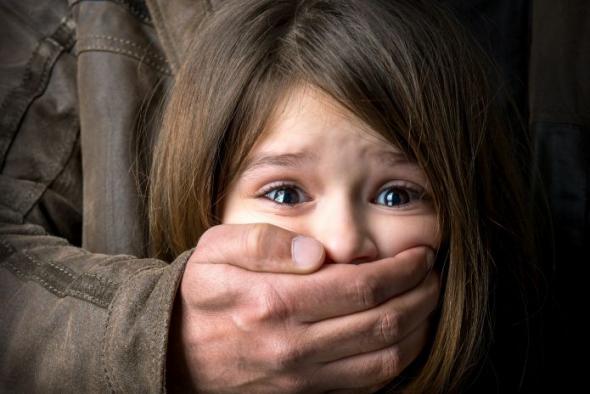 Σεξουαλική κακοποίηση παιδιών: Πώς να προστατεύσω το παιδί μου;