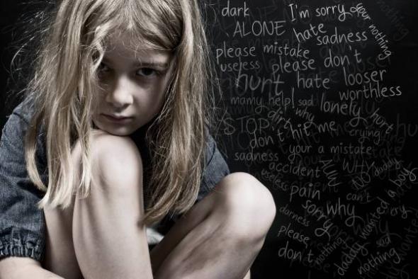 Ποια είναι τα σημάδια που δείχνουν ότι ένα παιδί έχει υποστεί συναισθηματική κακοποίηση