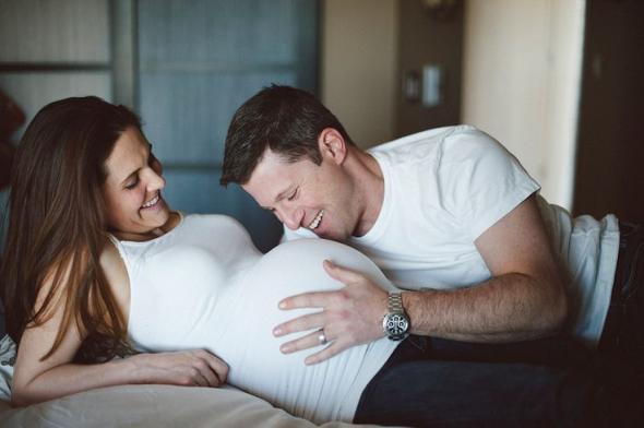 Τονωτικό για τη σχέση η εγκυμοσύνη